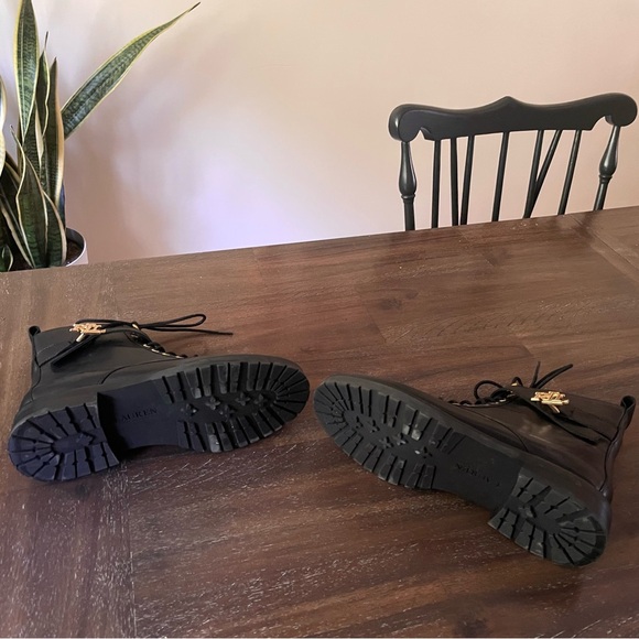 Ralph Lauren Elridge Boot size 6 - Picture 10 of 12